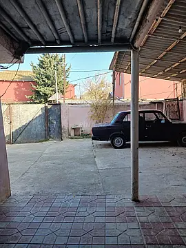 Satılır 4 otaqlı həyət evi 160 m²