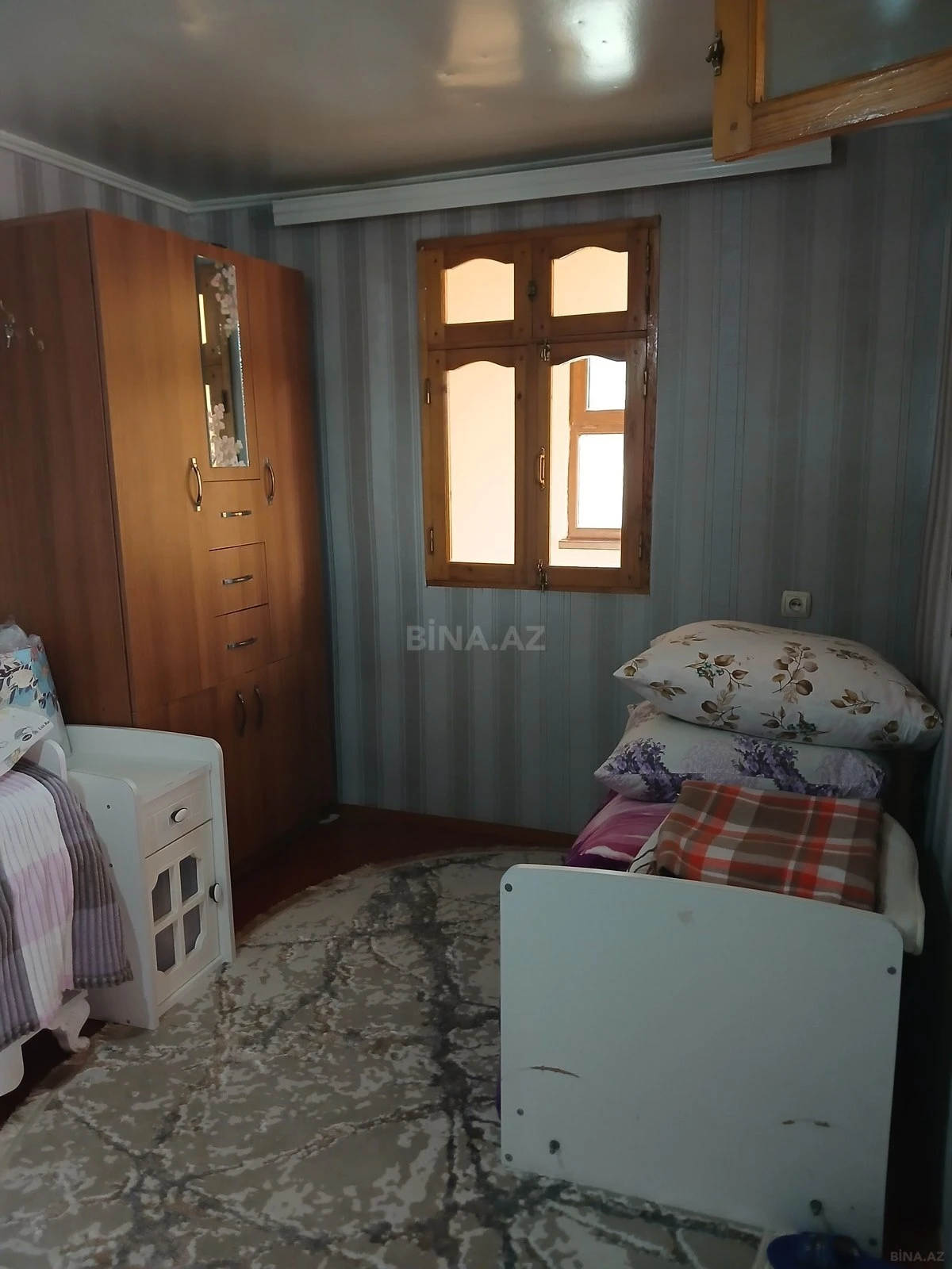 Satılır 4 otaqlı həyət evi 160 m²