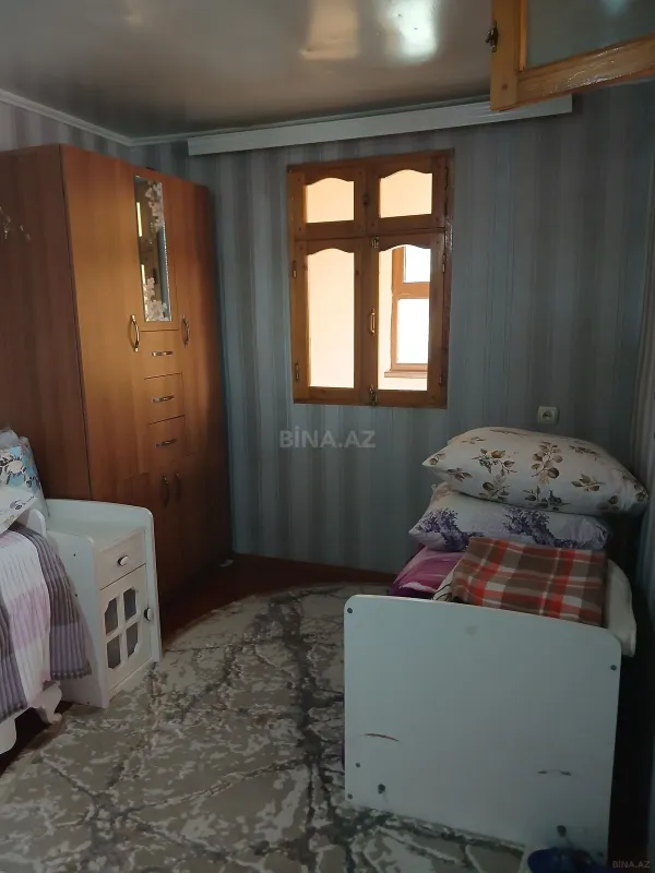Satılır 4 otaqlı həyət evi 160 m²