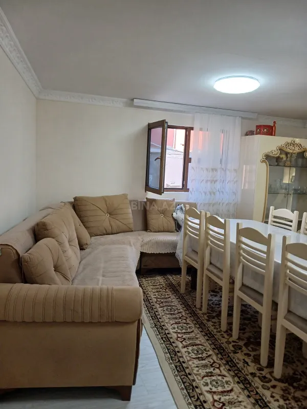 Satılır 4 otaqlı həyət evi 160 m²