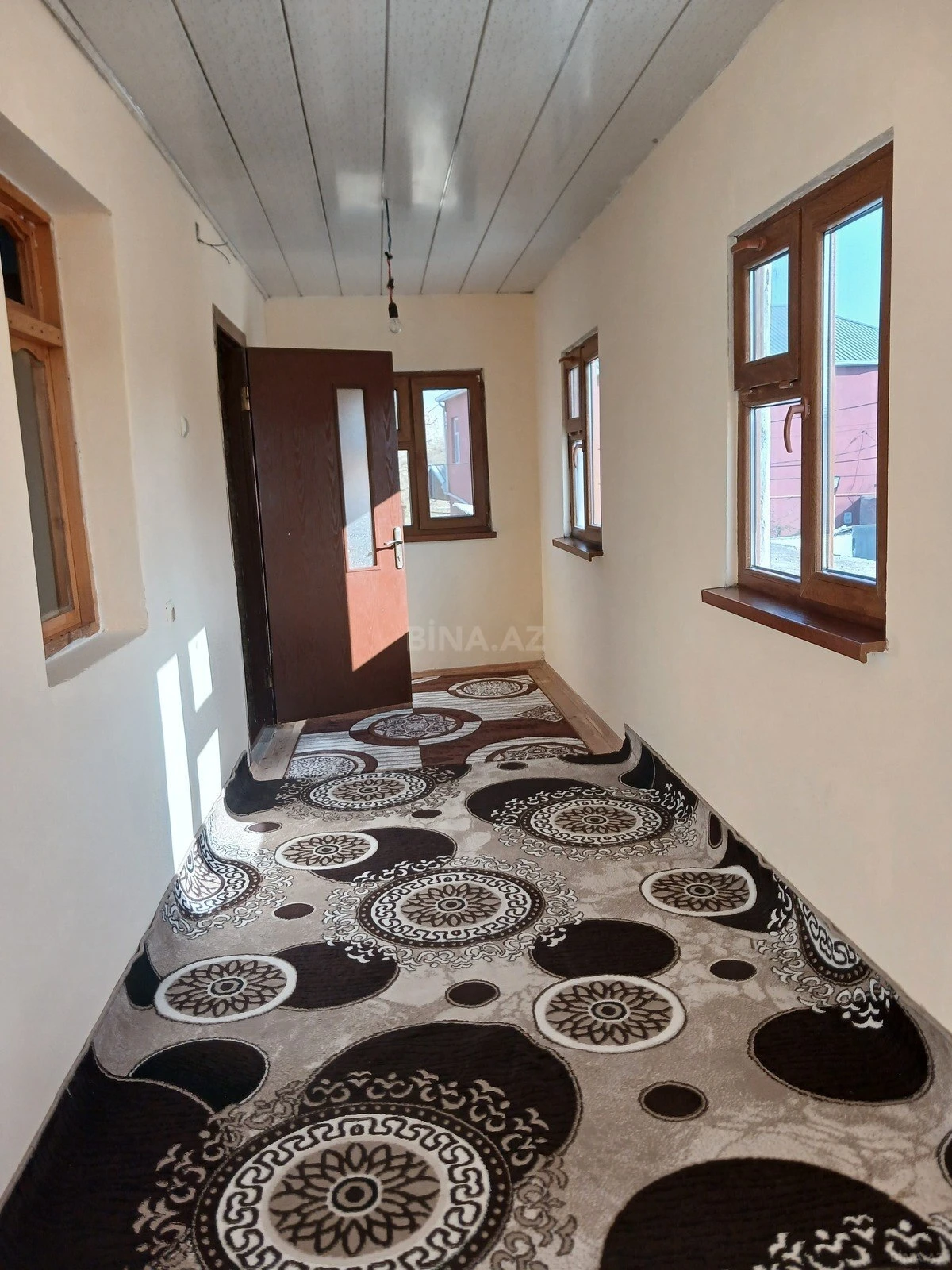 Satılır 4 otaqlı həyət evi 160 m²