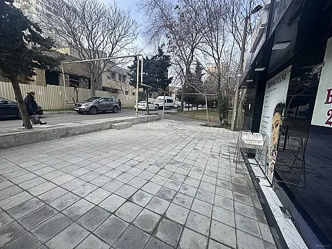 Kirayə verilir obyekt 83 m²