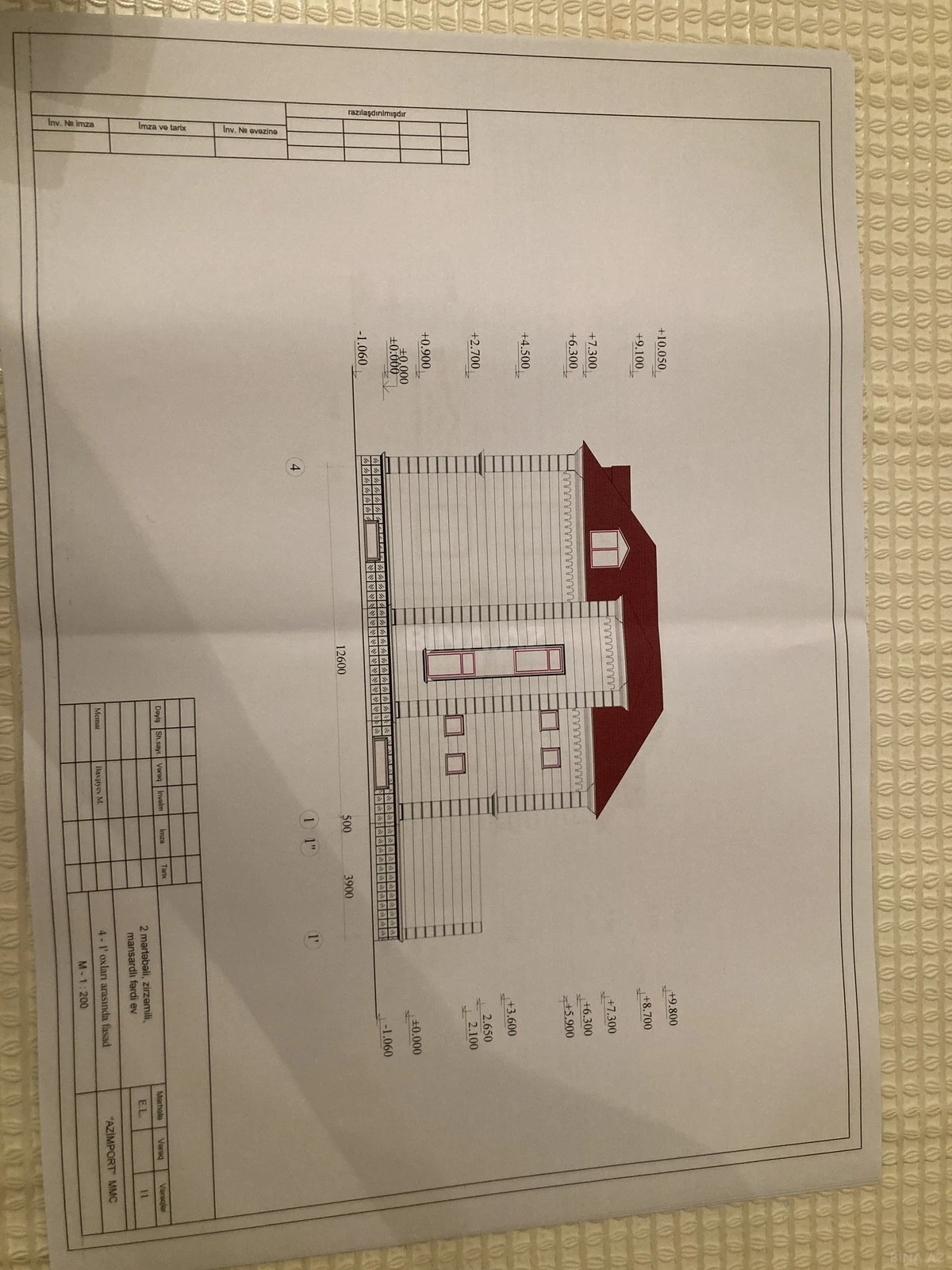 Satılır 8 otaqlı həyət evi 800 m²