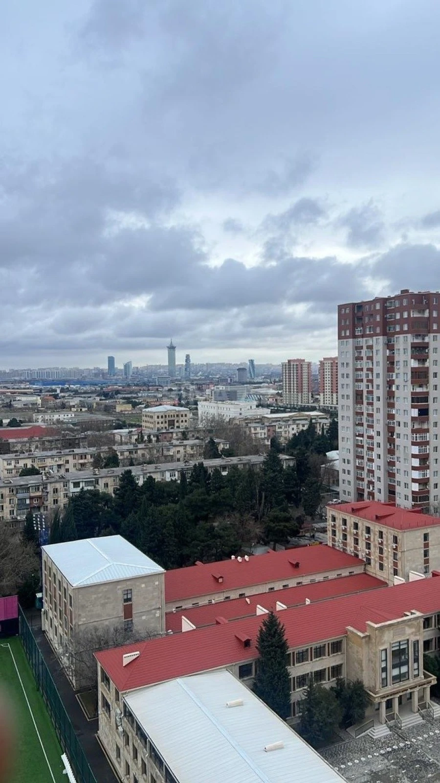 Satılır 2 otaqlı mənzil 90 m²
