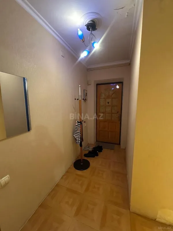 Satılır 1 otaqlı mənzil 35 m²
