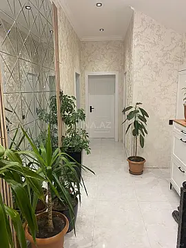 Satılır 4 otaqlı həyət evi 140 m²