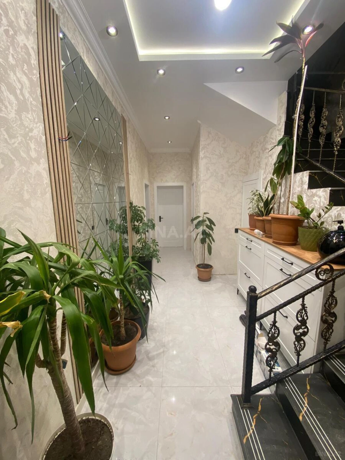 Satılır 4 otaqlı həyət evi 140 m²