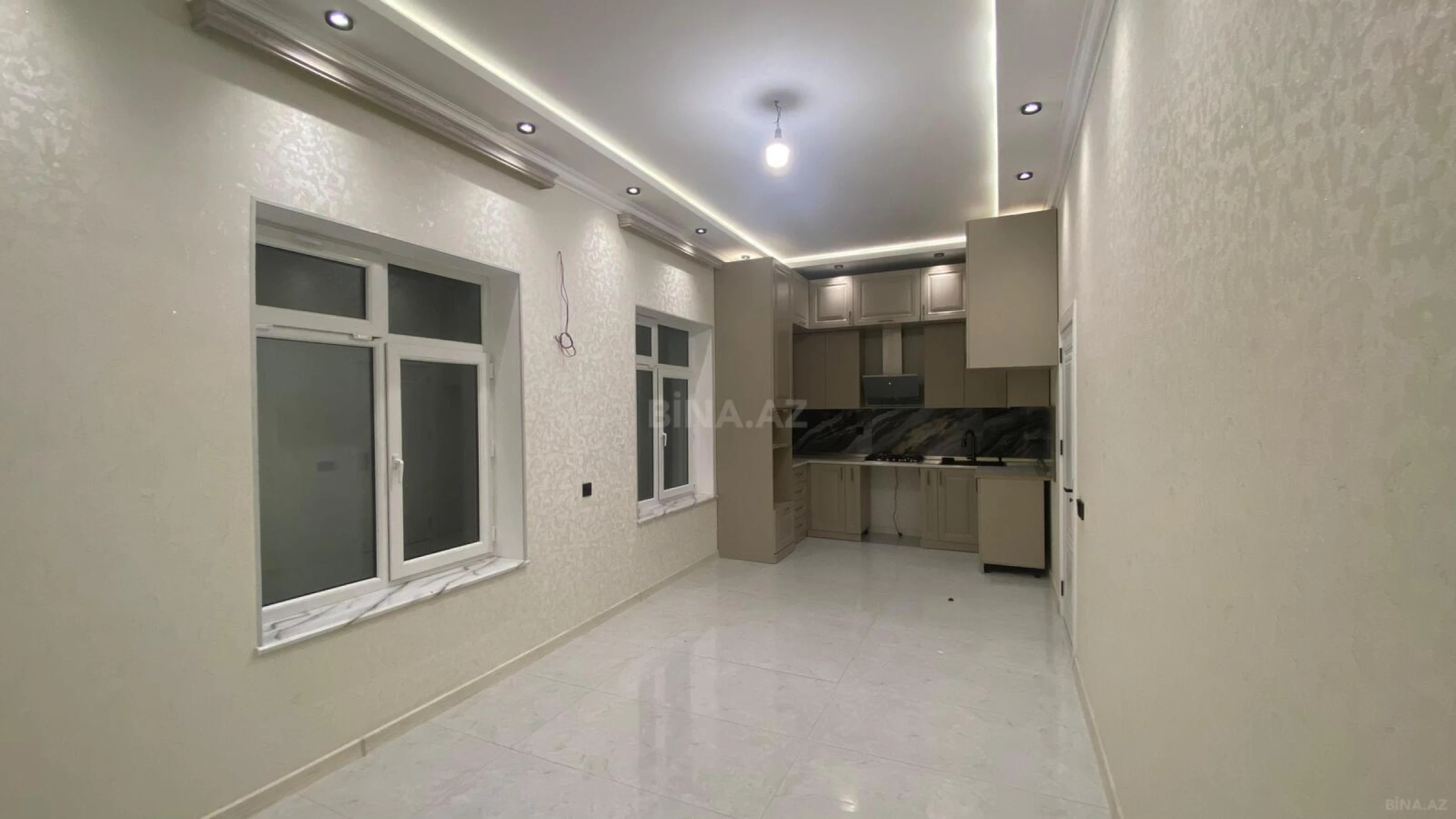 Satılır 4 otaqlı həyət evi 140 m²
