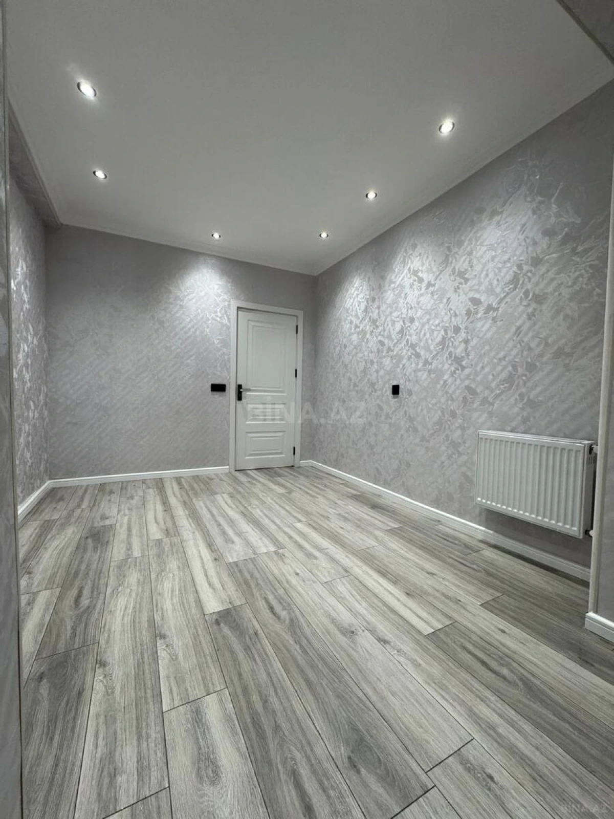 Satılır 2 otaqlı mənzil 47 m²