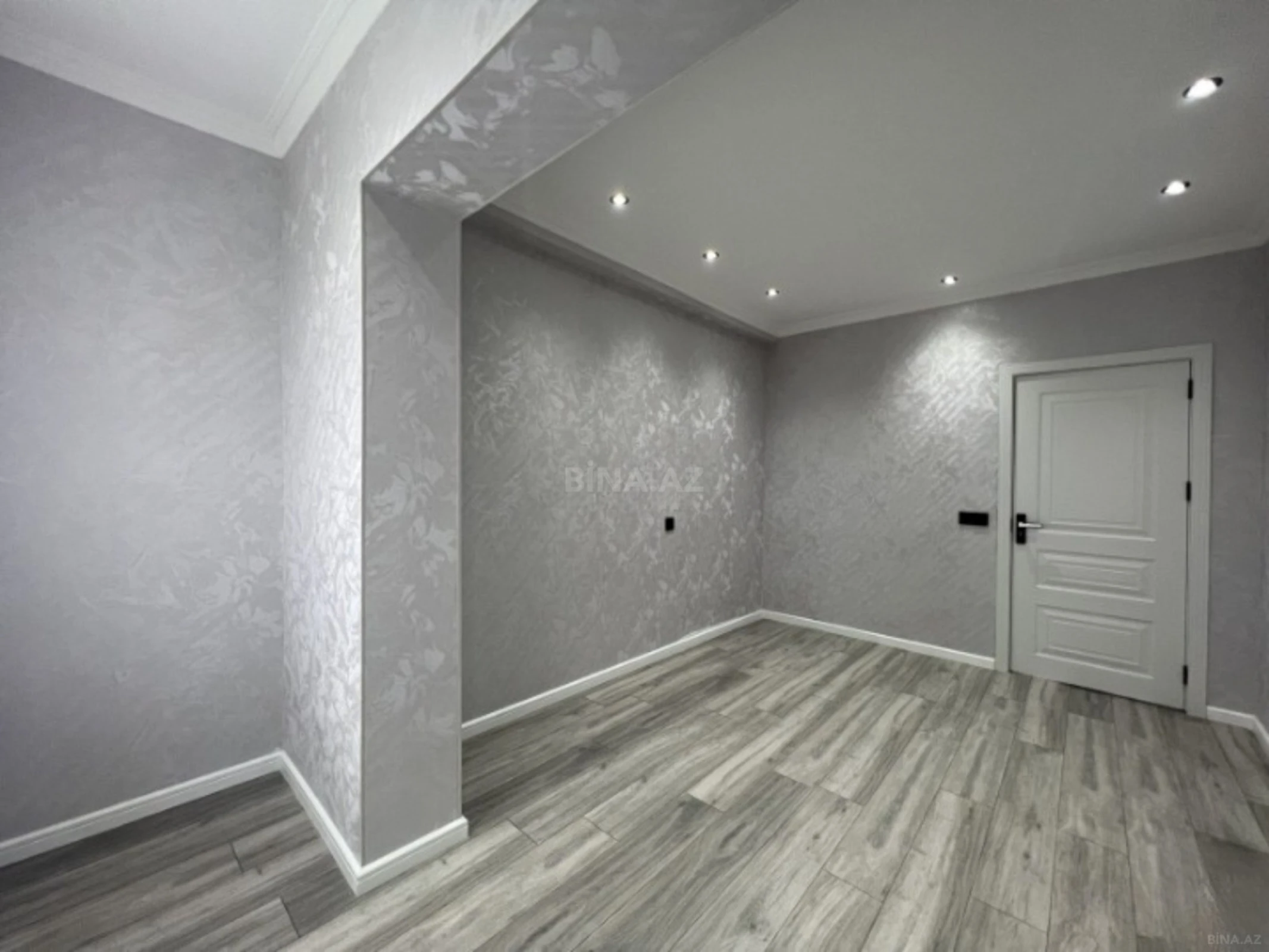 Satılır 2 otaqlı mənzil 47 m²