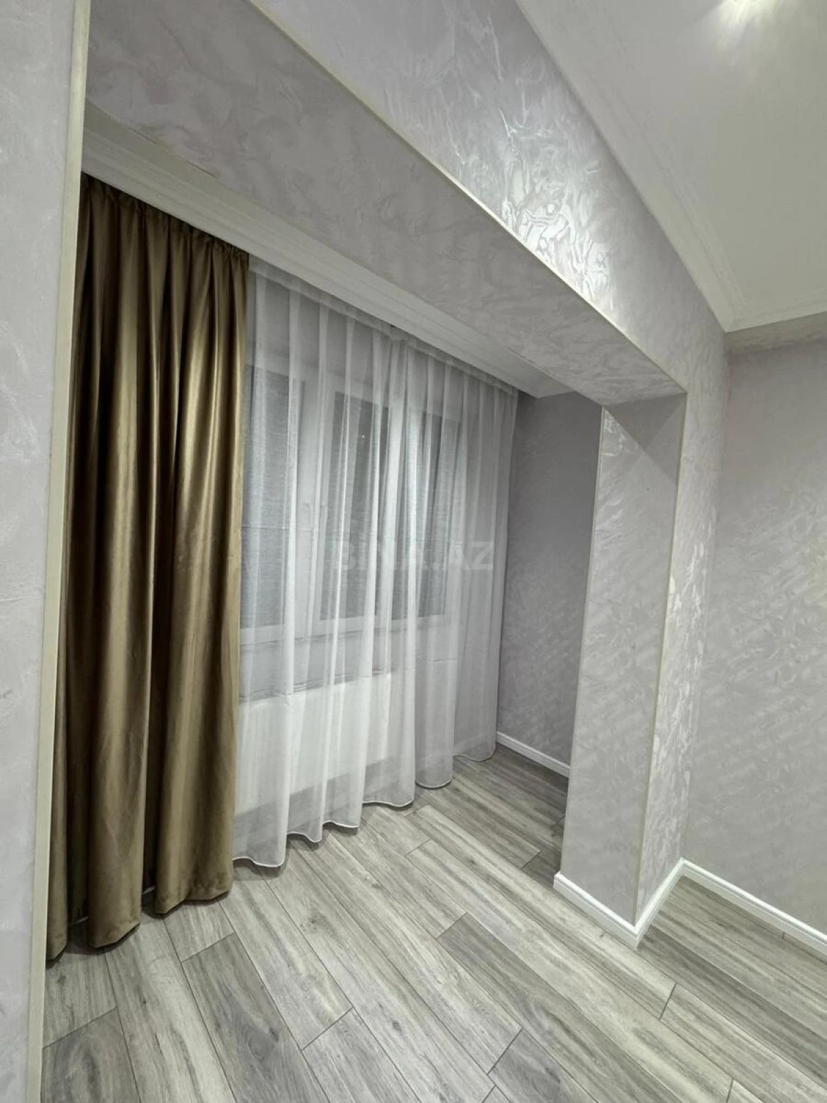 Satılır 2 otaqlı mənzil 47 m²