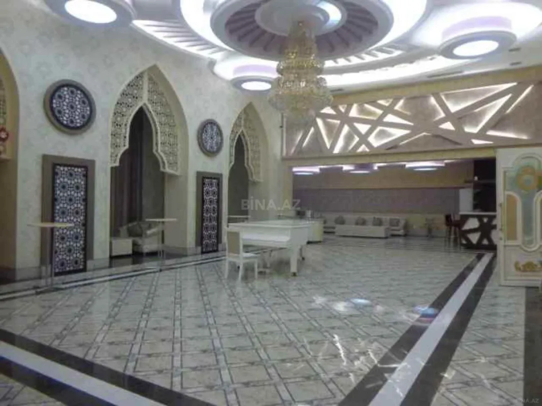 Satılır obyekt 2168.4 m²