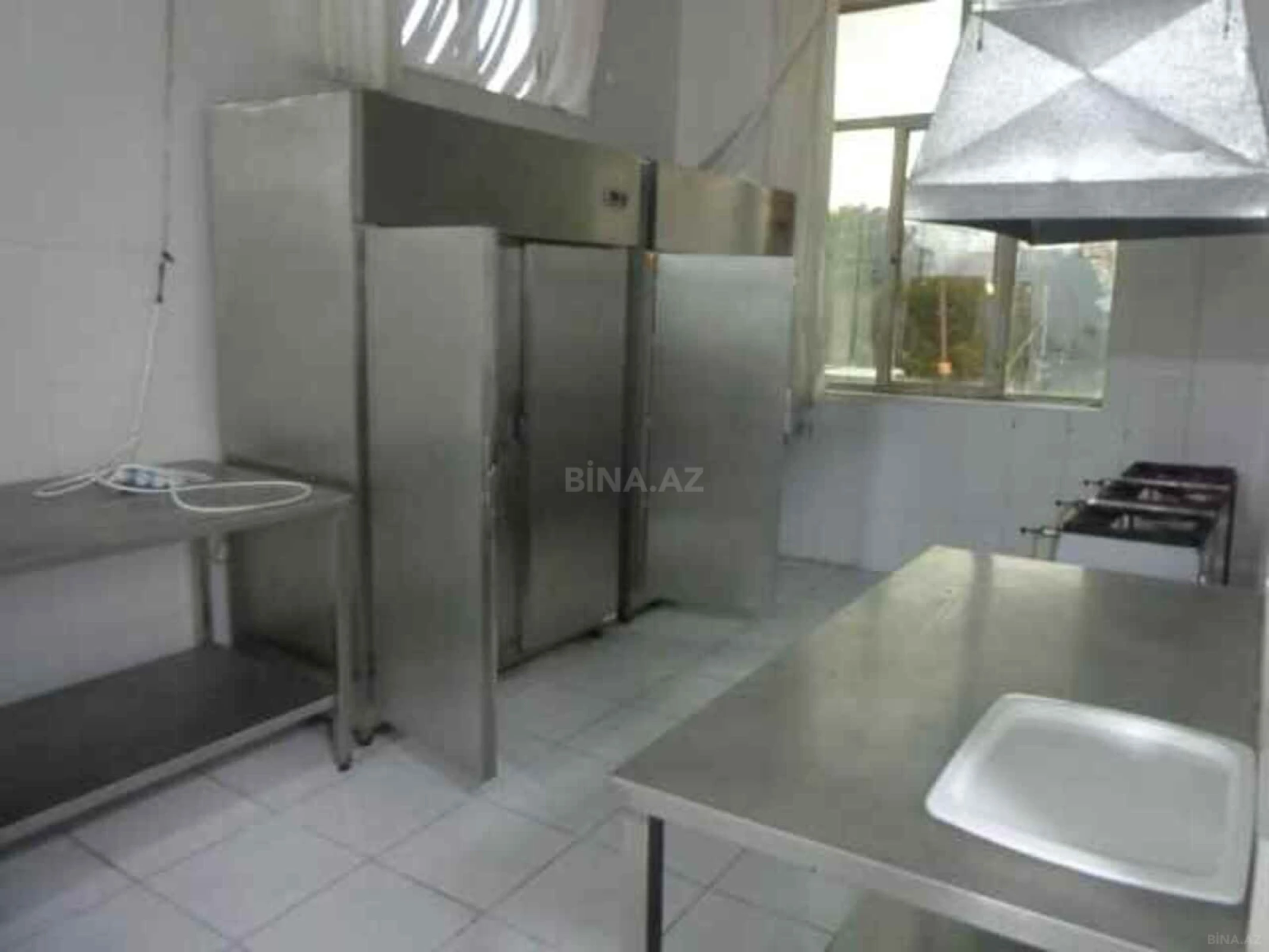 Satılır obyekt 2168.4 m²