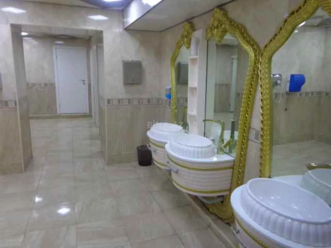 Satılır obyekt 2168.4 m²