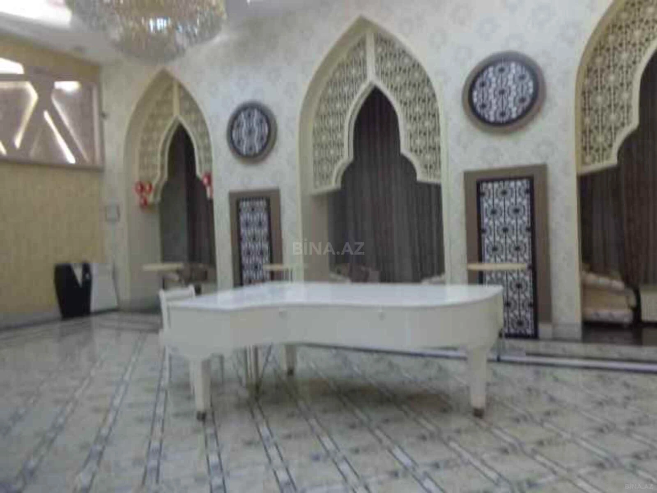 Satılır obyekt 2168.4 m²