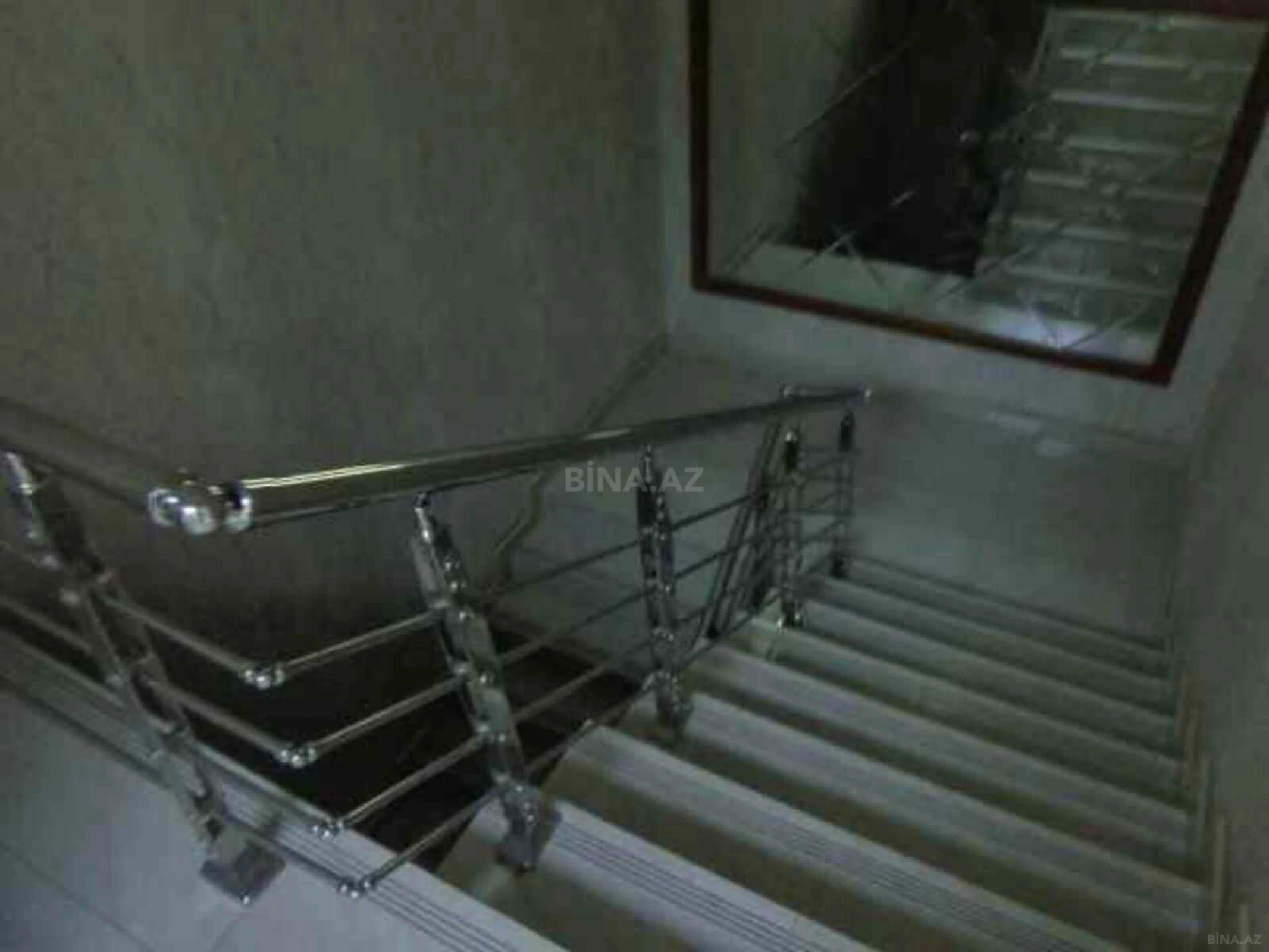 Satılır obyekt 2168.4 m²