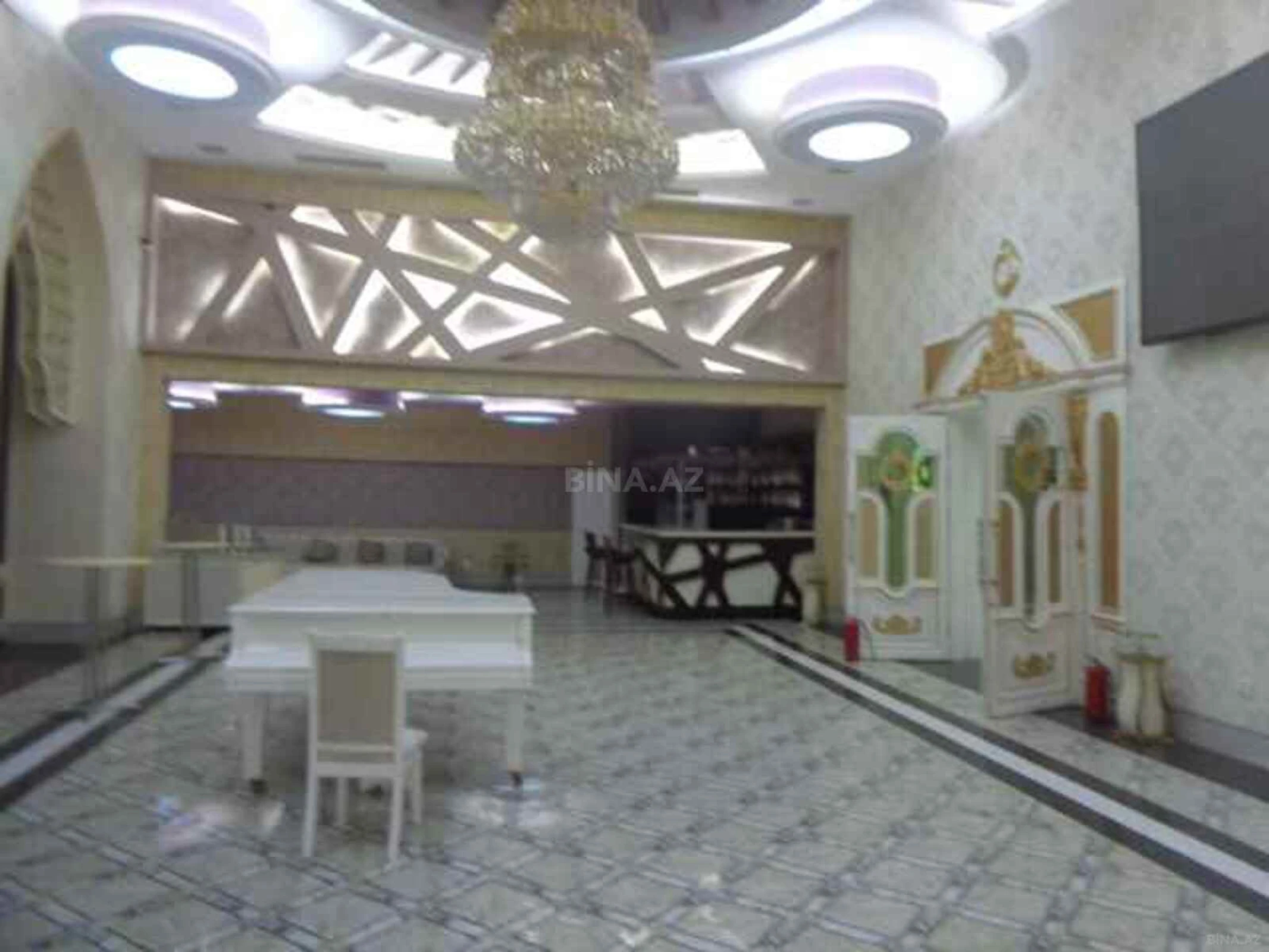 Satılır obyekt 2168.4 m²