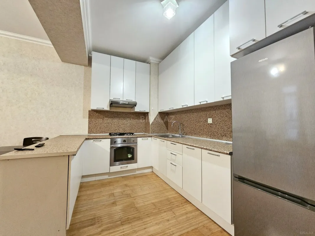 Kirayə verilir 2 otaqlı mənzil 58 m²