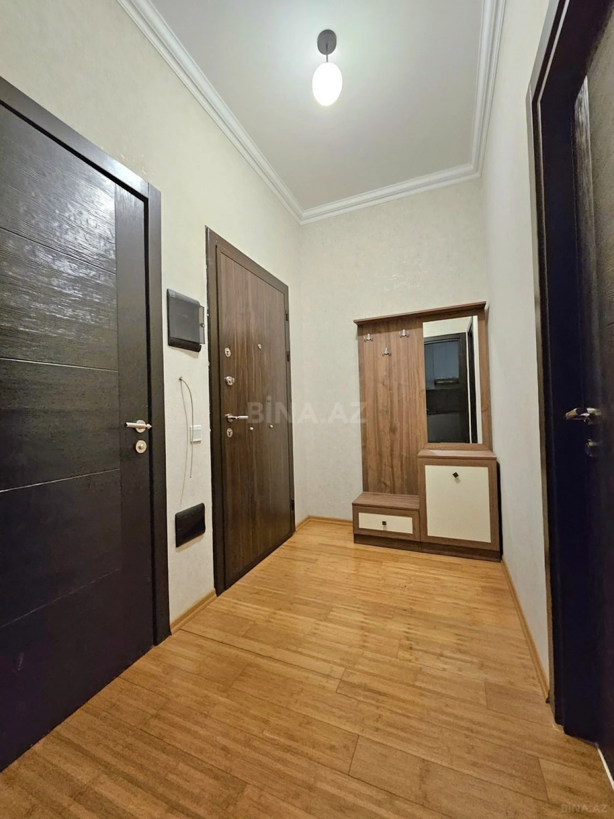 Kirayə verilir 2 otaqlı mənzil 58 m²