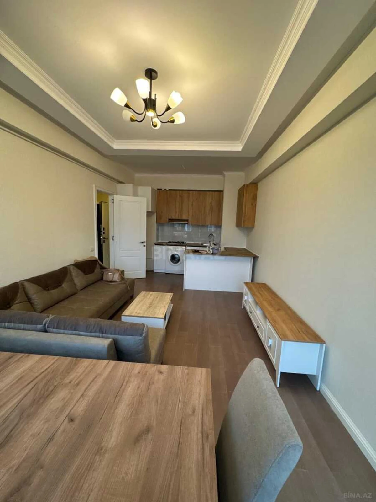 Kirayə verilir 2 otaqlı mənzil 65 m²
