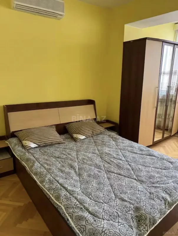 Satılır 3 otaqlı mənzil 80 m²