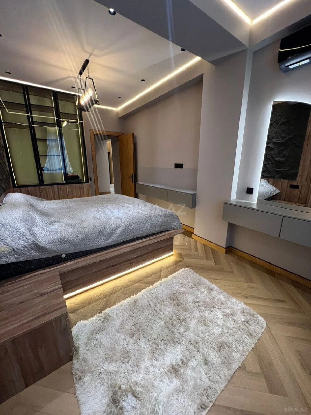 Kirayə verilir 2 otaqlı mənzil 52 m²