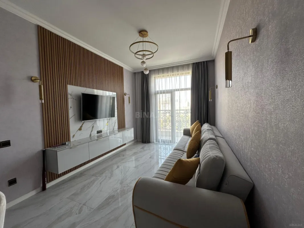 Kirayə verilir 2 otaqlı mənzil 80 m²