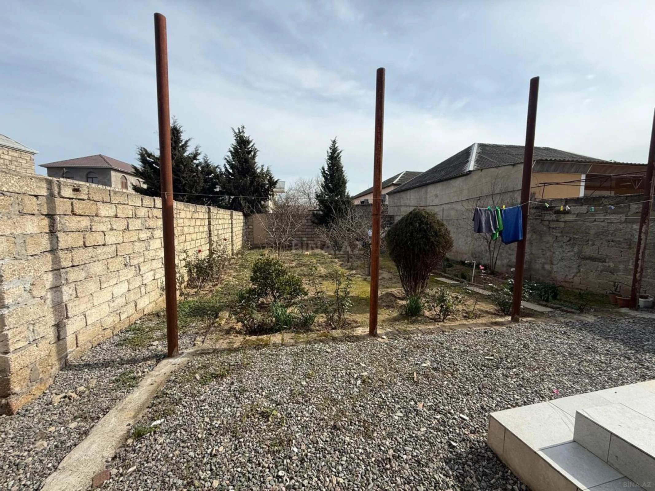 Satılır 4 otaqlı həyət evi 120 m²