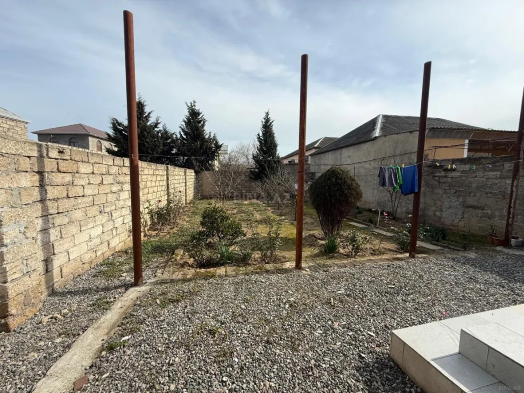 Satılır 4 otaqlı həyət evi 120 m²