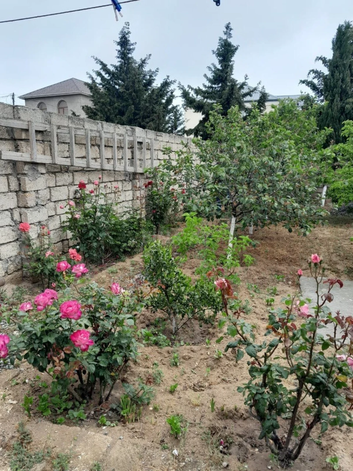 Satılır 4 otaqlı həyət evi 120 m²