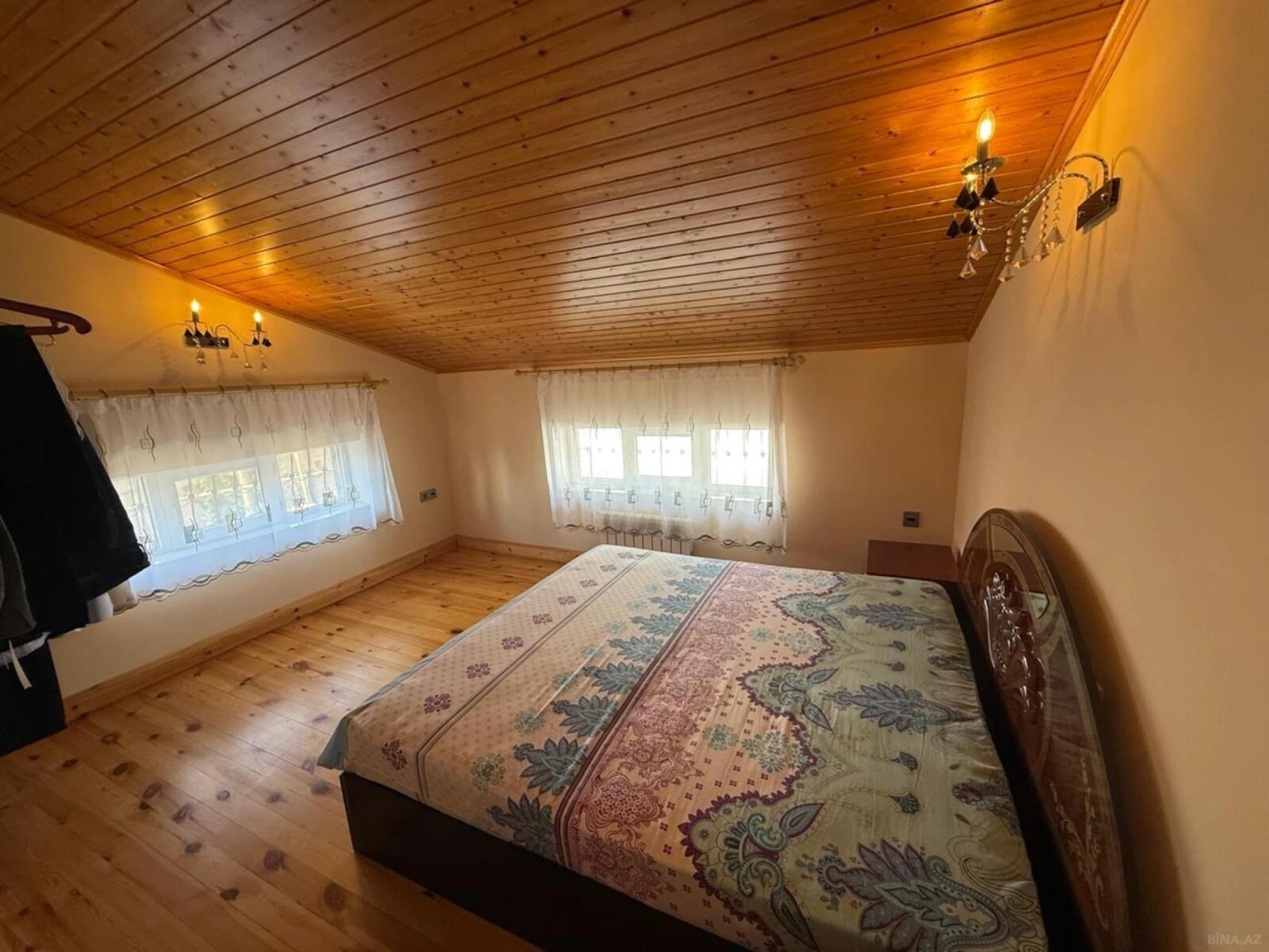 Satılır 4 otaqlı həyət evi 120 m²