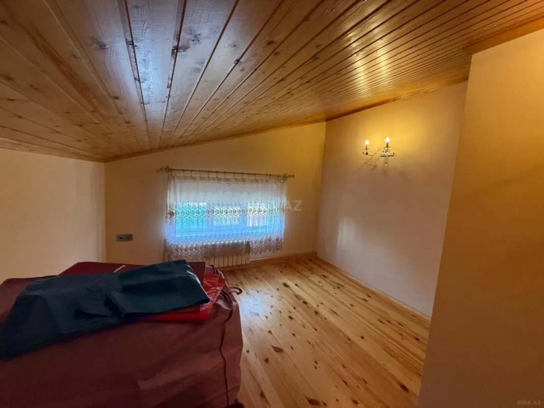 Satılır 4 otaqlı həyət evi 120 m²