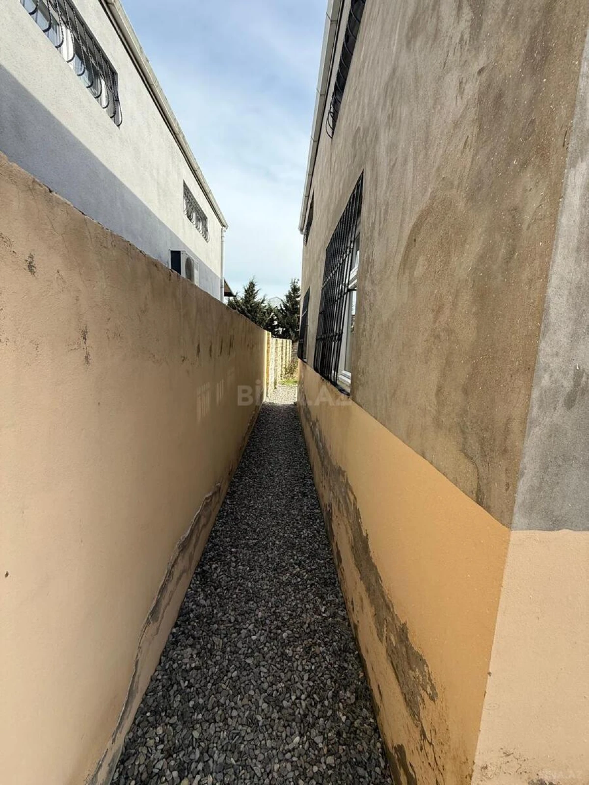 Satılır 4 otaqlı həyət evi 120 m²