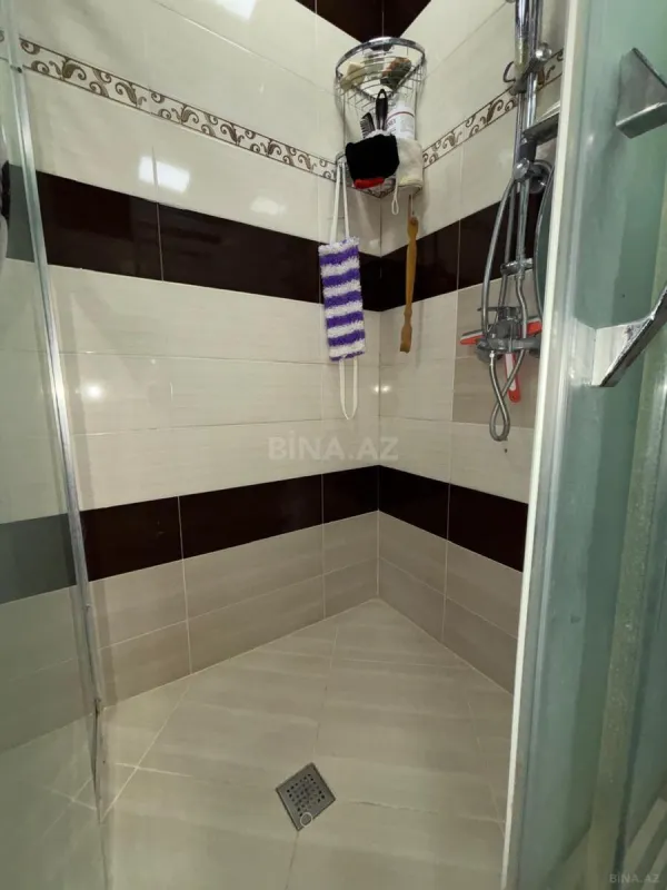 Satılır 2 otaqlı mənzil 92 m²