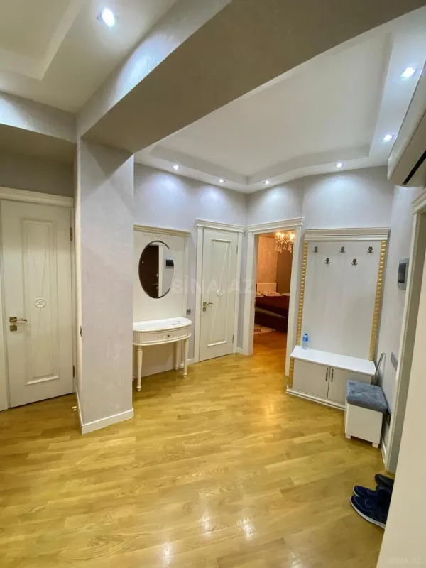 Kirayə verilir 3 otaqlı mənzil 90 m²