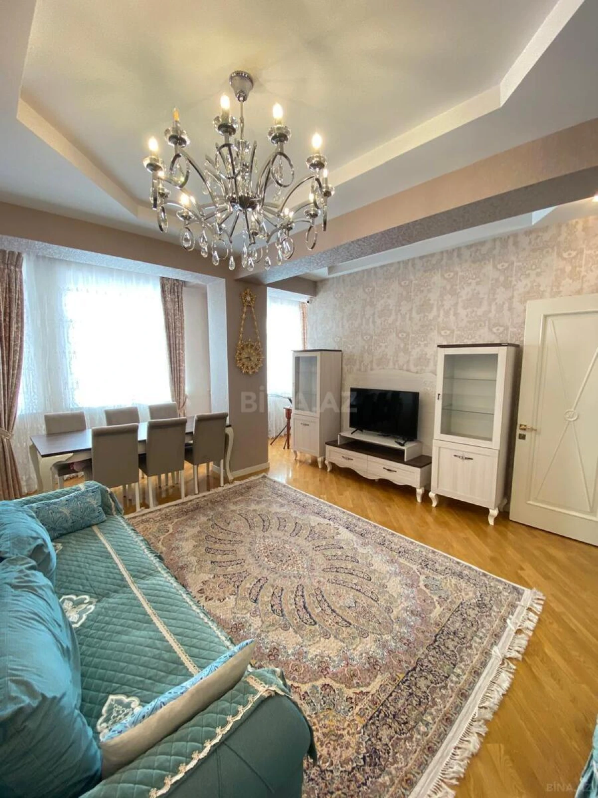 Kirayə verilir 3 otaqlı mənzil 90 m²