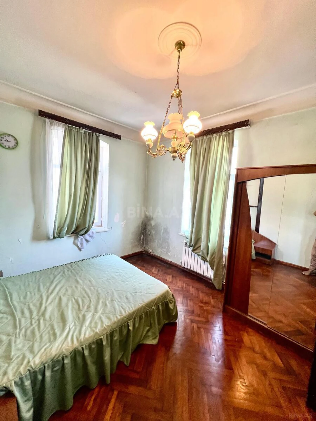 Satılır 3 otaqlı mənzil 105 m²