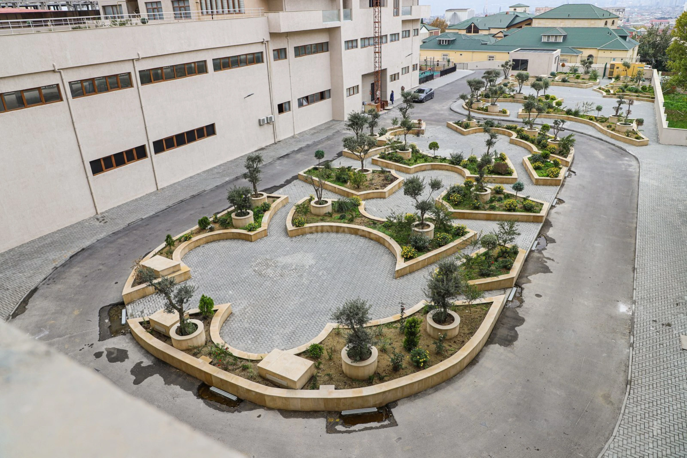 Satılır 1 otaqlı mənzil 68 m²