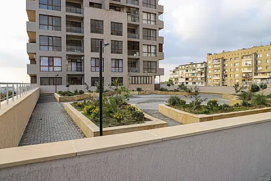Satılır 1 otaqlı mənzil 68 m²