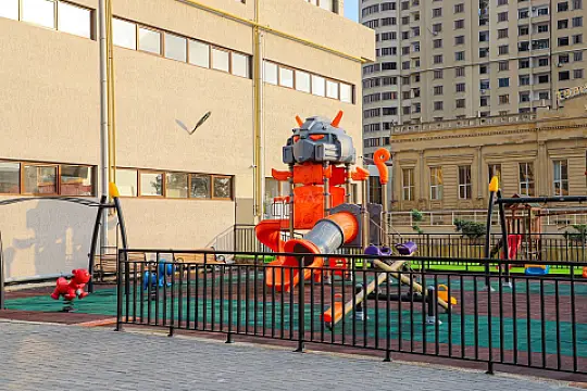 Satılır 1 otaqlı mənzil 68 m²