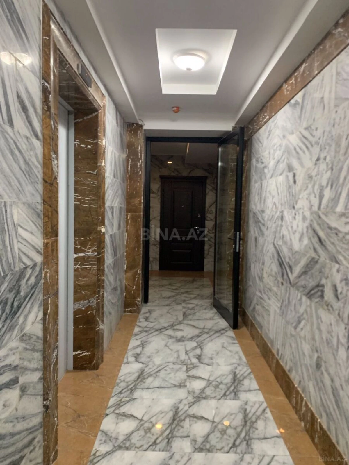 Kirayə verilir 2 otaqlı mənzil 100 m²