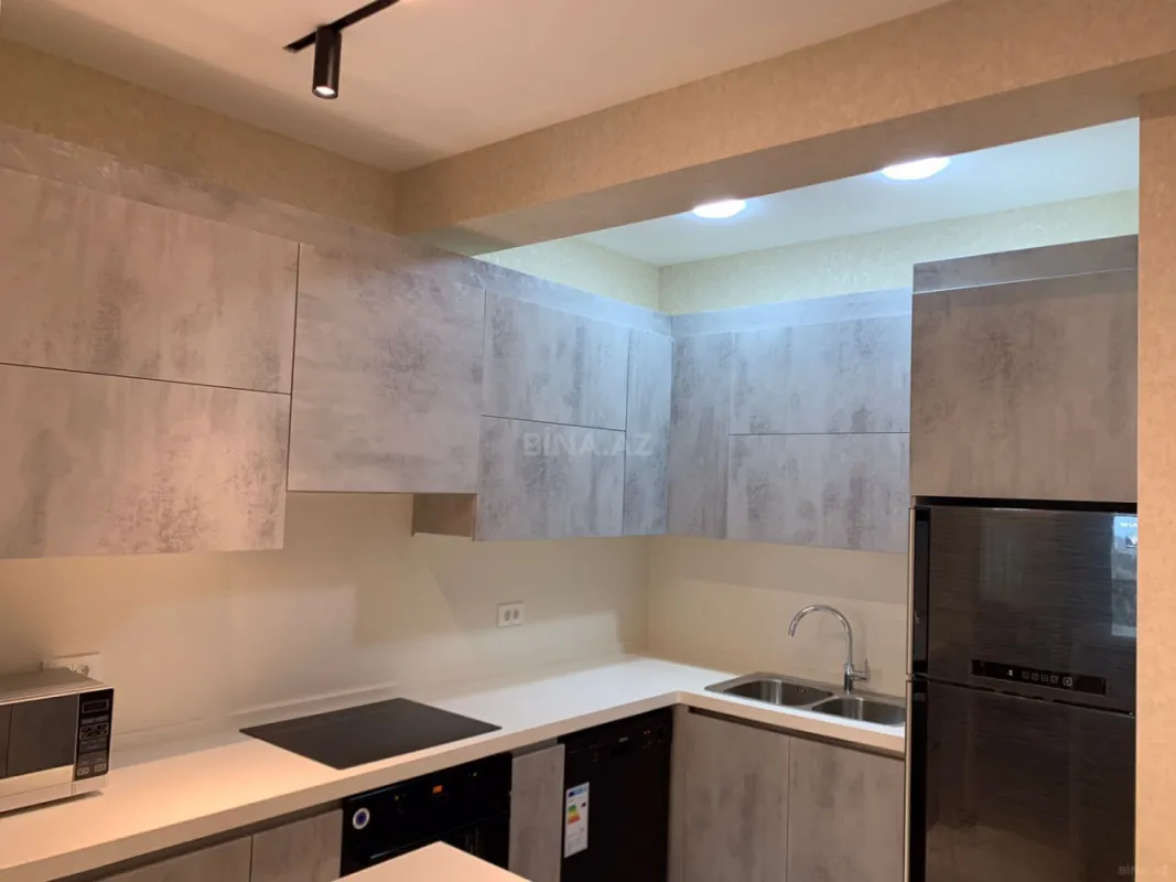 Kirayə verilir 2 otaqlı mənzil 100 m²