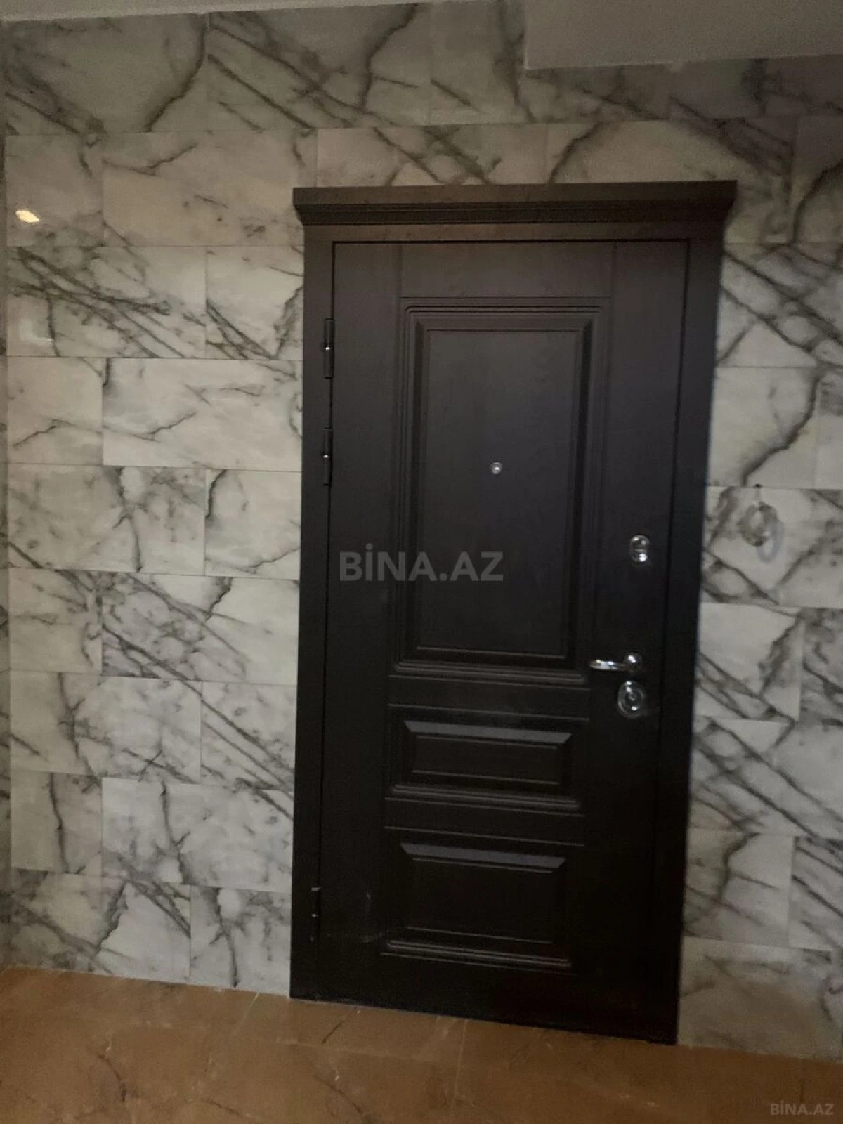 Kirayə verilir 2 otaqlı mənzil 100 m²