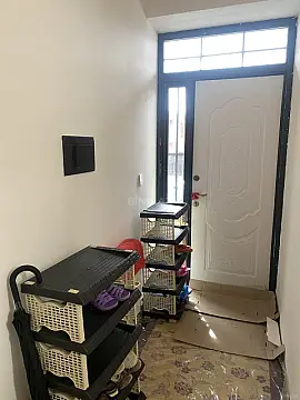 Satılır 5 otaqlı həyət evi 100 m²