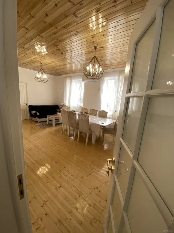 Satılır 5 otaqlı həyət evi 100 m²