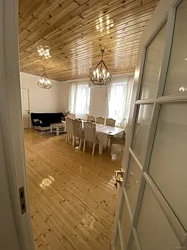 Satılır 5 otaqlı həyət evi 100 m²
