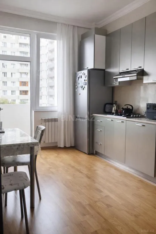 Satılır 2 otaqlı mənzil 70 m²