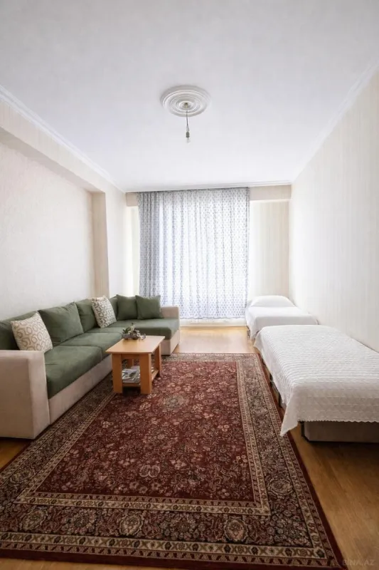 Satılır 2 otaqlı mənzil 70 m²