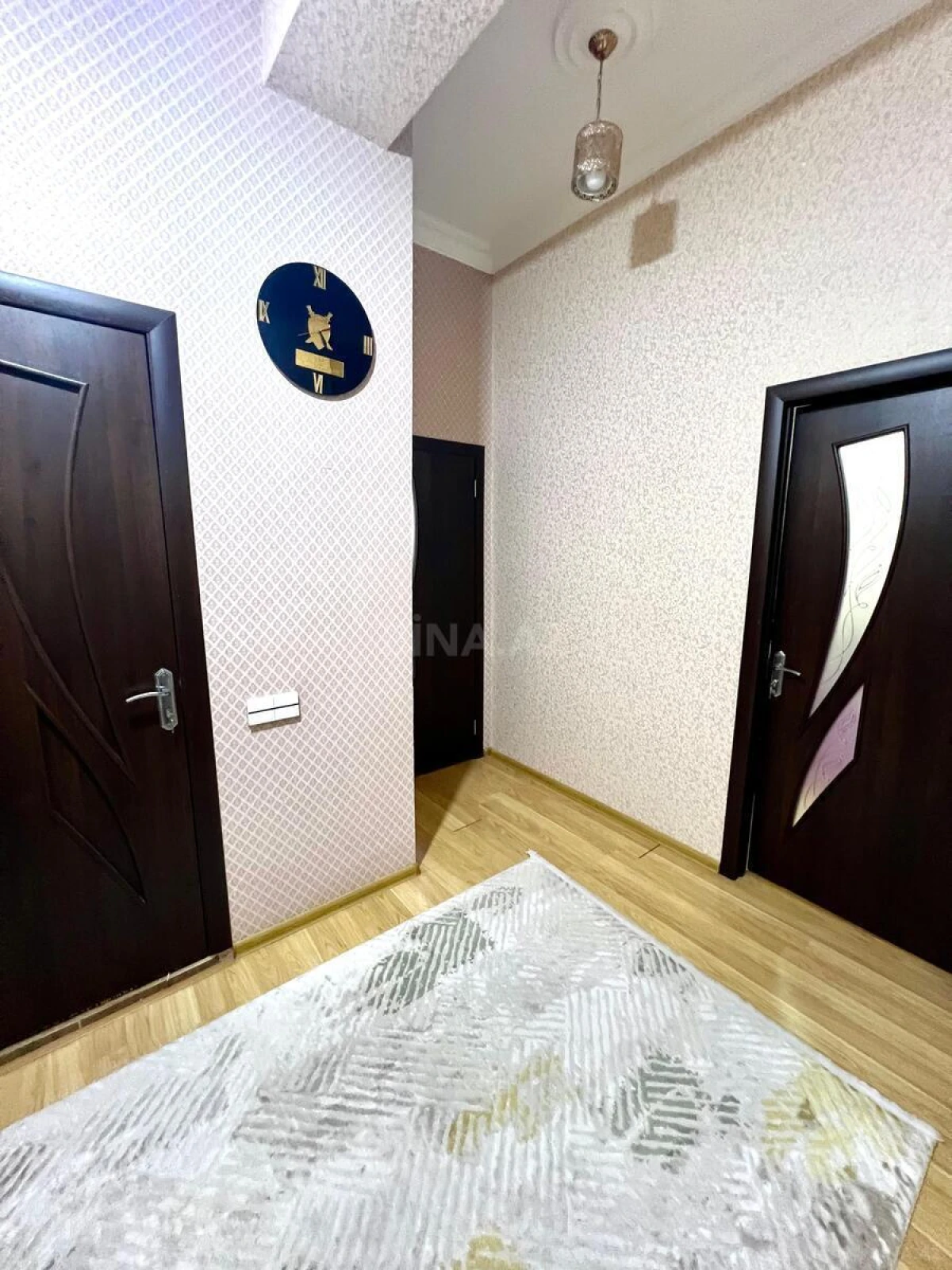 Satılır 2 otaqlı mənzil 56 m²
