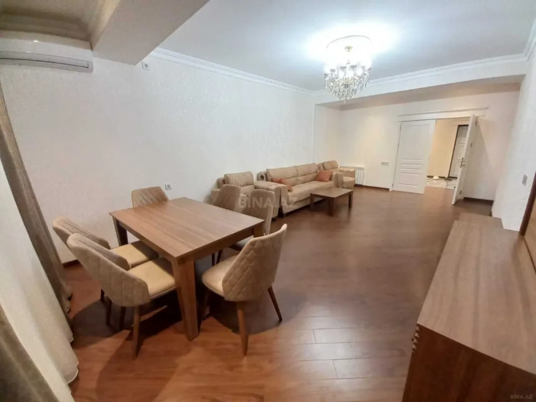 Kirayə verilir 3 otaqlı mənzil 130 m²